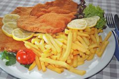 Den Bauernteller gibt es nur am Schnitzetag